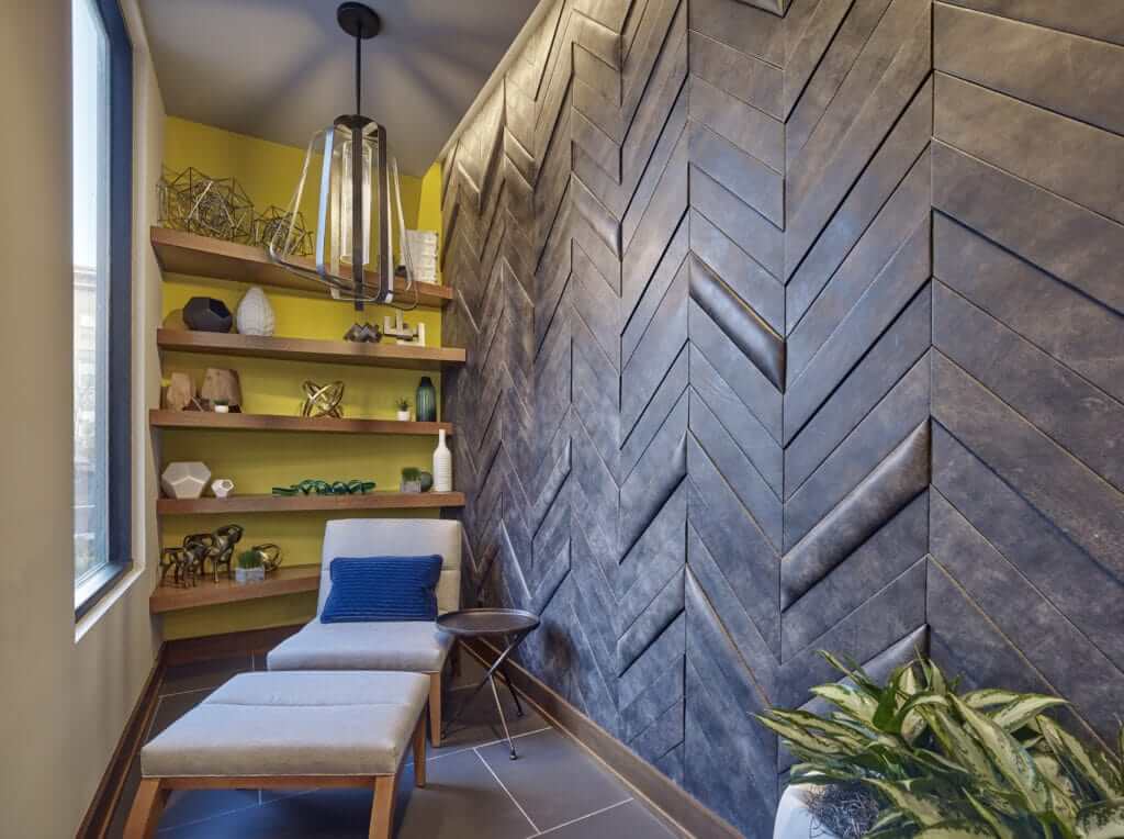 صورة تكسية جدران جلدية